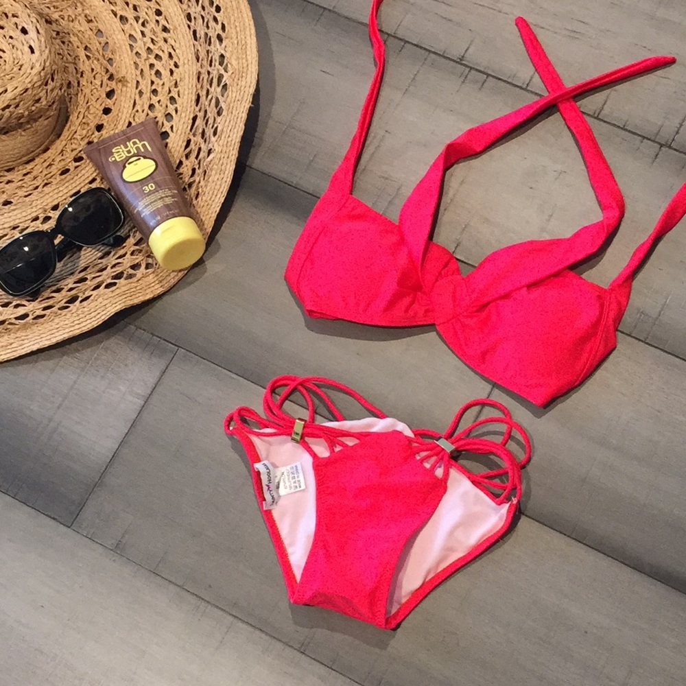 NWOT Dainty Hooligan Bikini